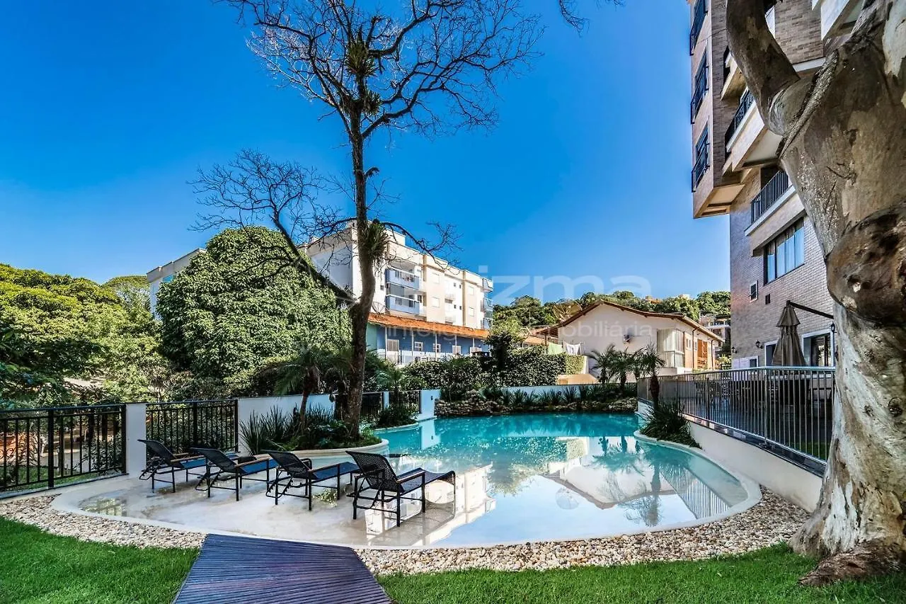 Waldgarten Bombinhas: Beachfront Luxury Condo with Pool and Fitness Apartment
